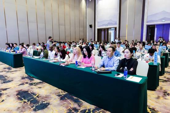 线上百家乐