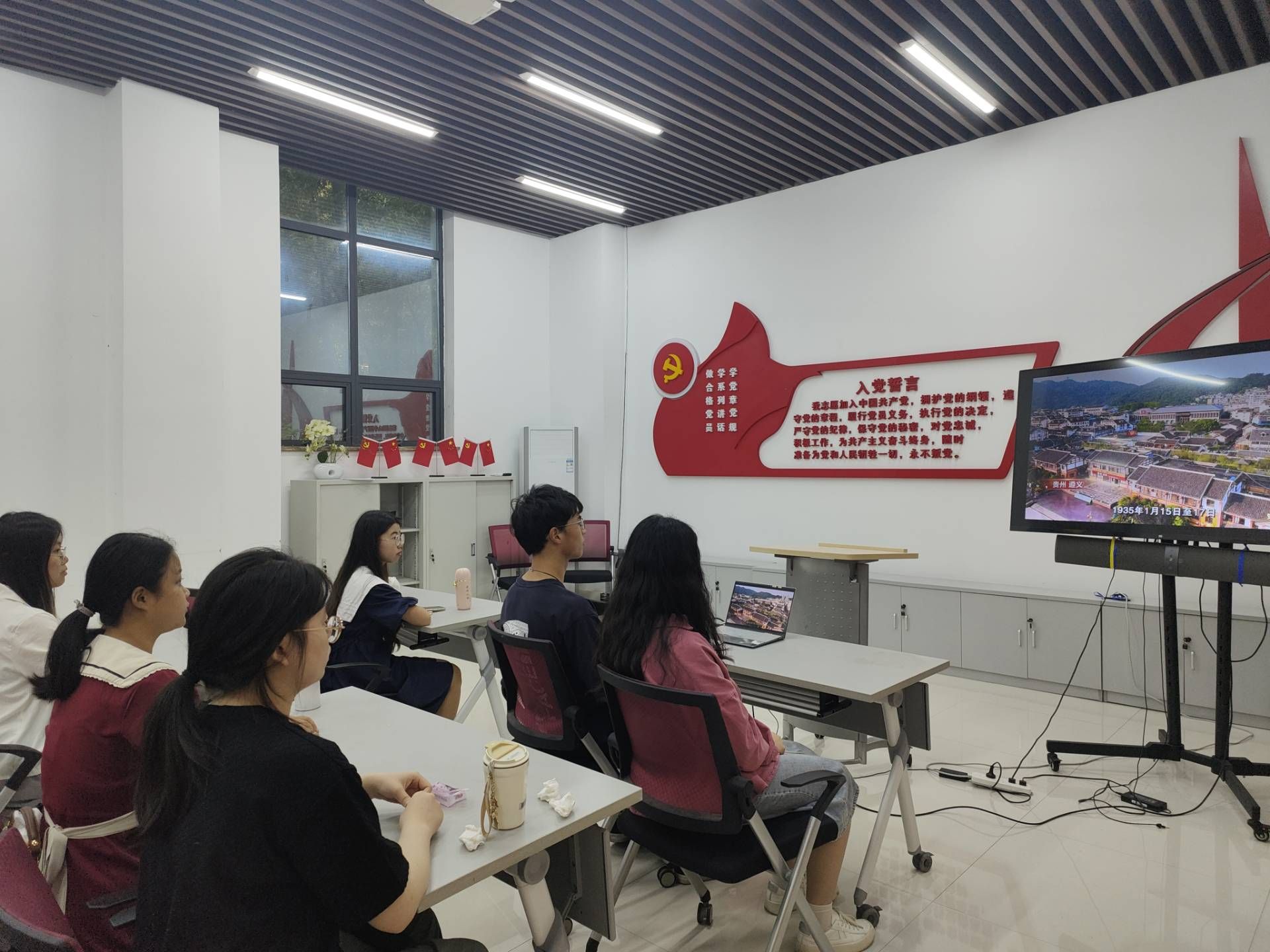 线上百家乐
