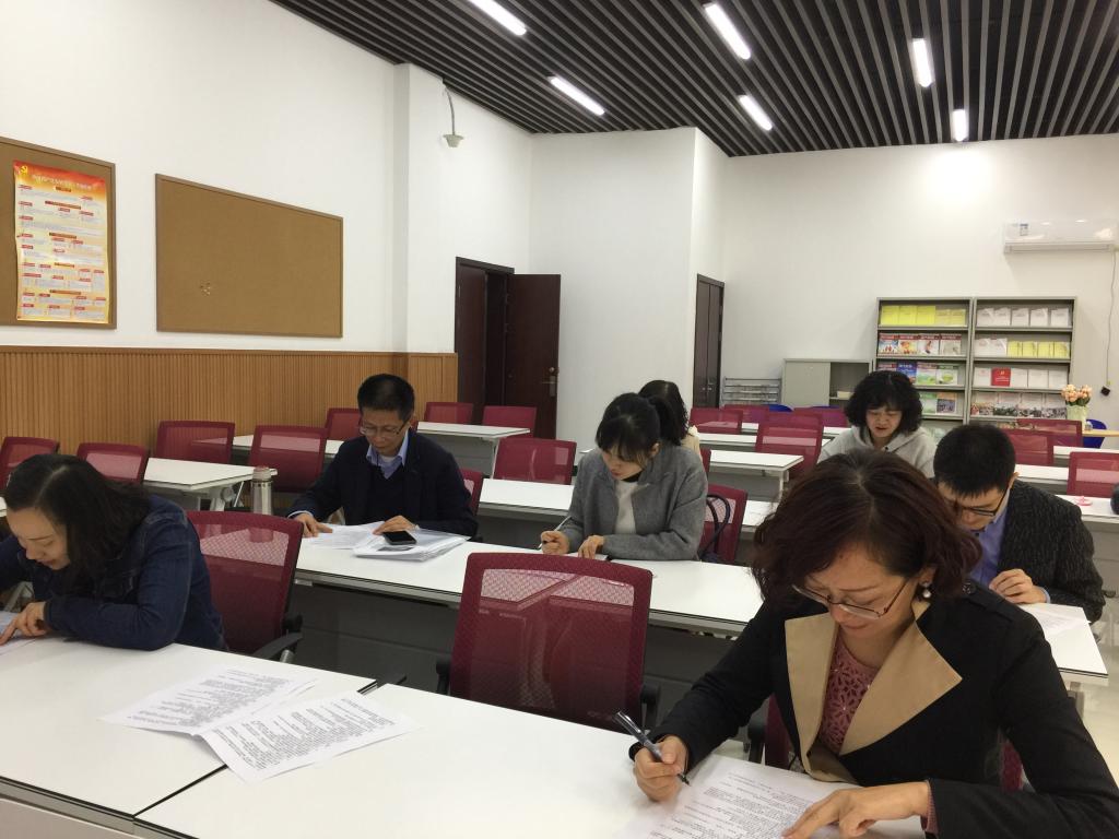 线上百家乐
