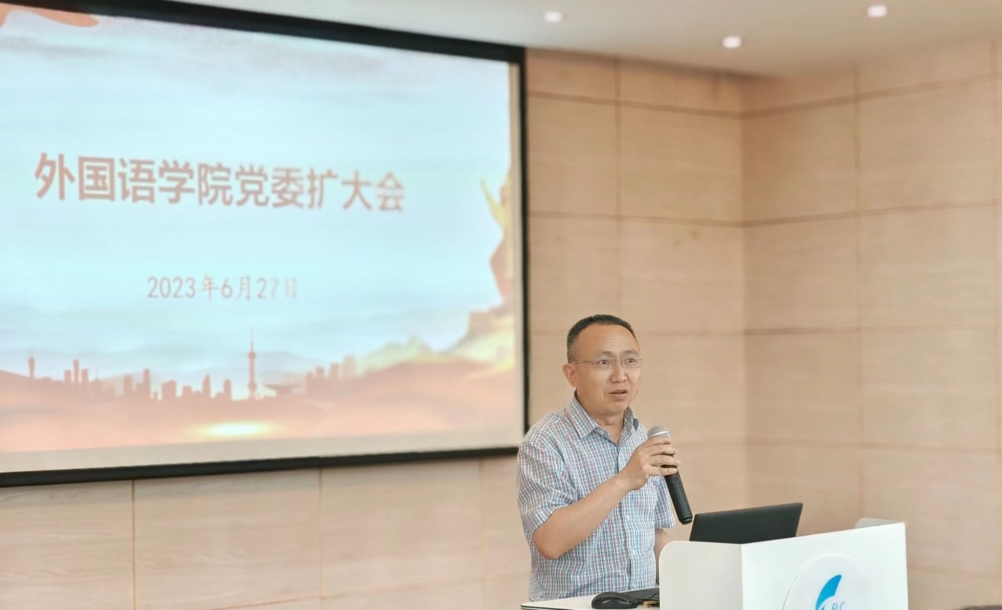 线上百家乐