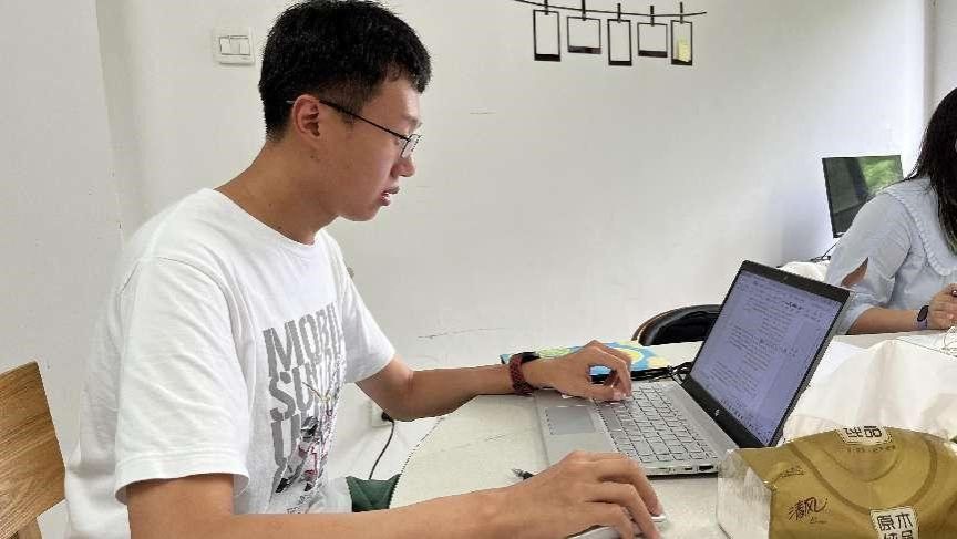 线上百家乐