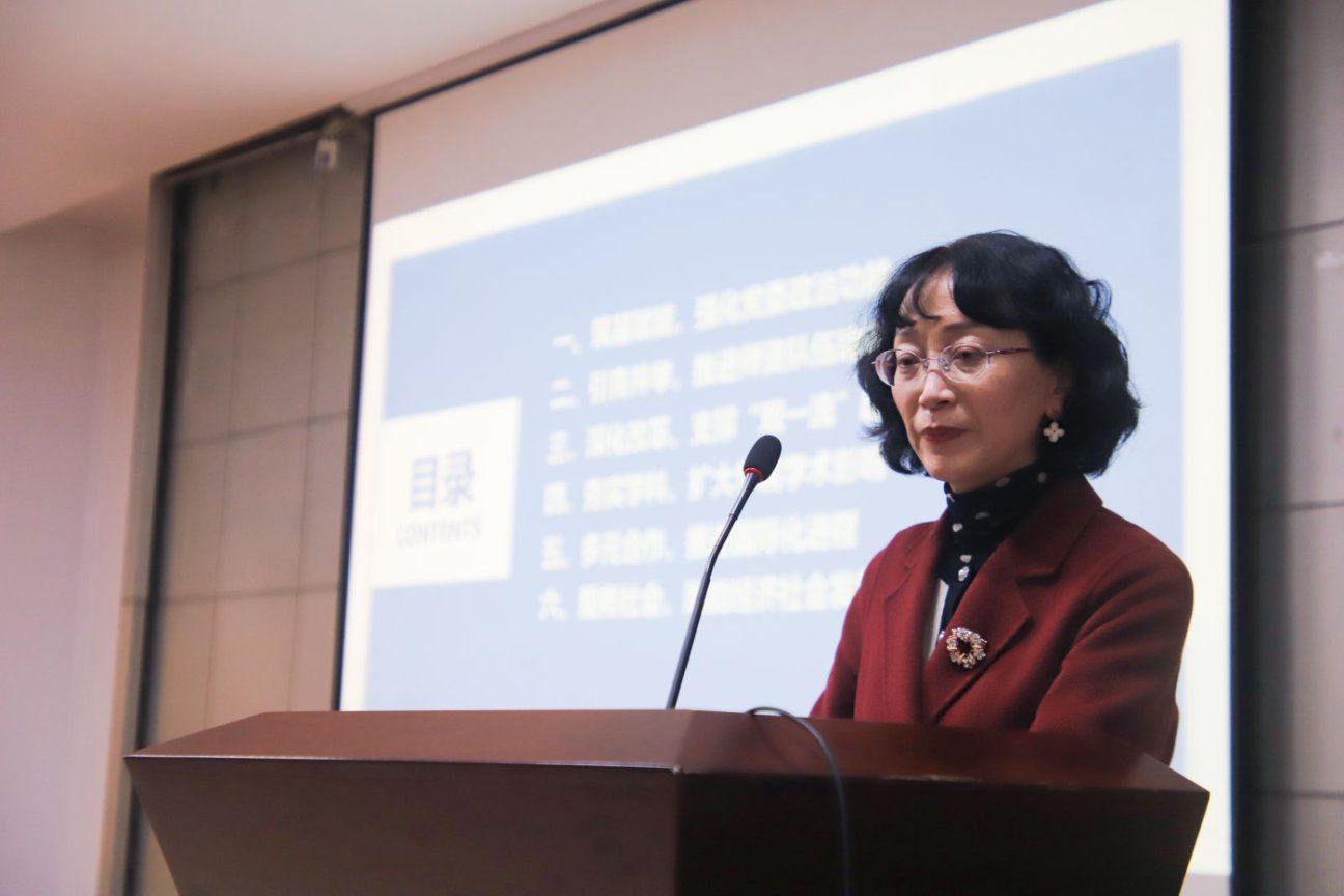 线上百家乐
