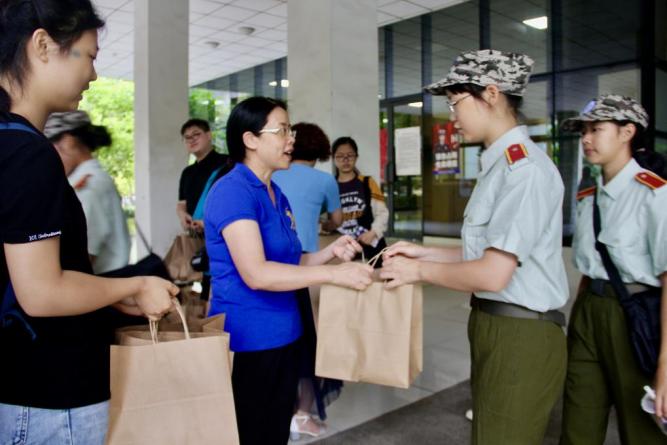 线上百家乐