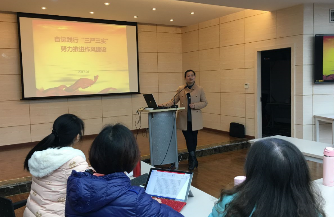 线上百家乐
