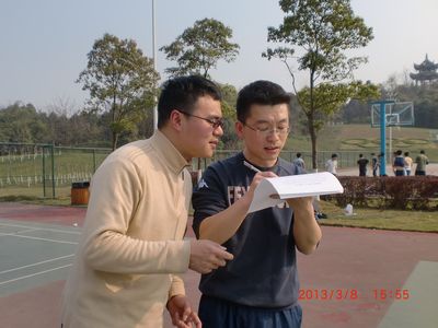 庆快乐节日，强团队体魄——百家乐在线游戏
学生工作办公室第一届羽毛球赛顺利举行