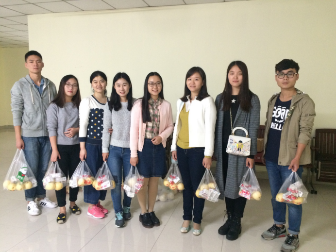 百家乐在线游戏
2016级研究生新生慰问活动圆满举行