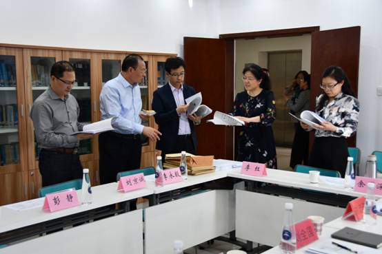 DSC_0365.JPG DSC_0365.JPG