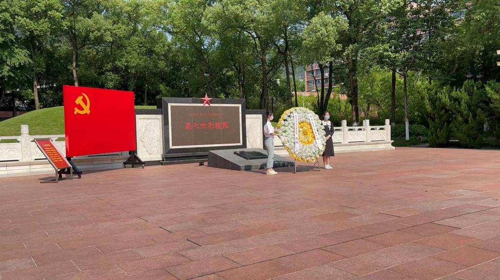 线上百家乐
