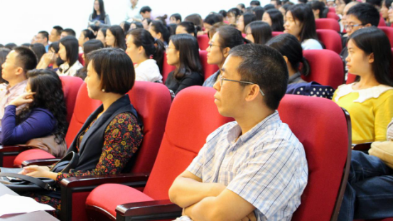 线上百家乐-百家乐在线游戏
2016级新生开学典礼圆满举行